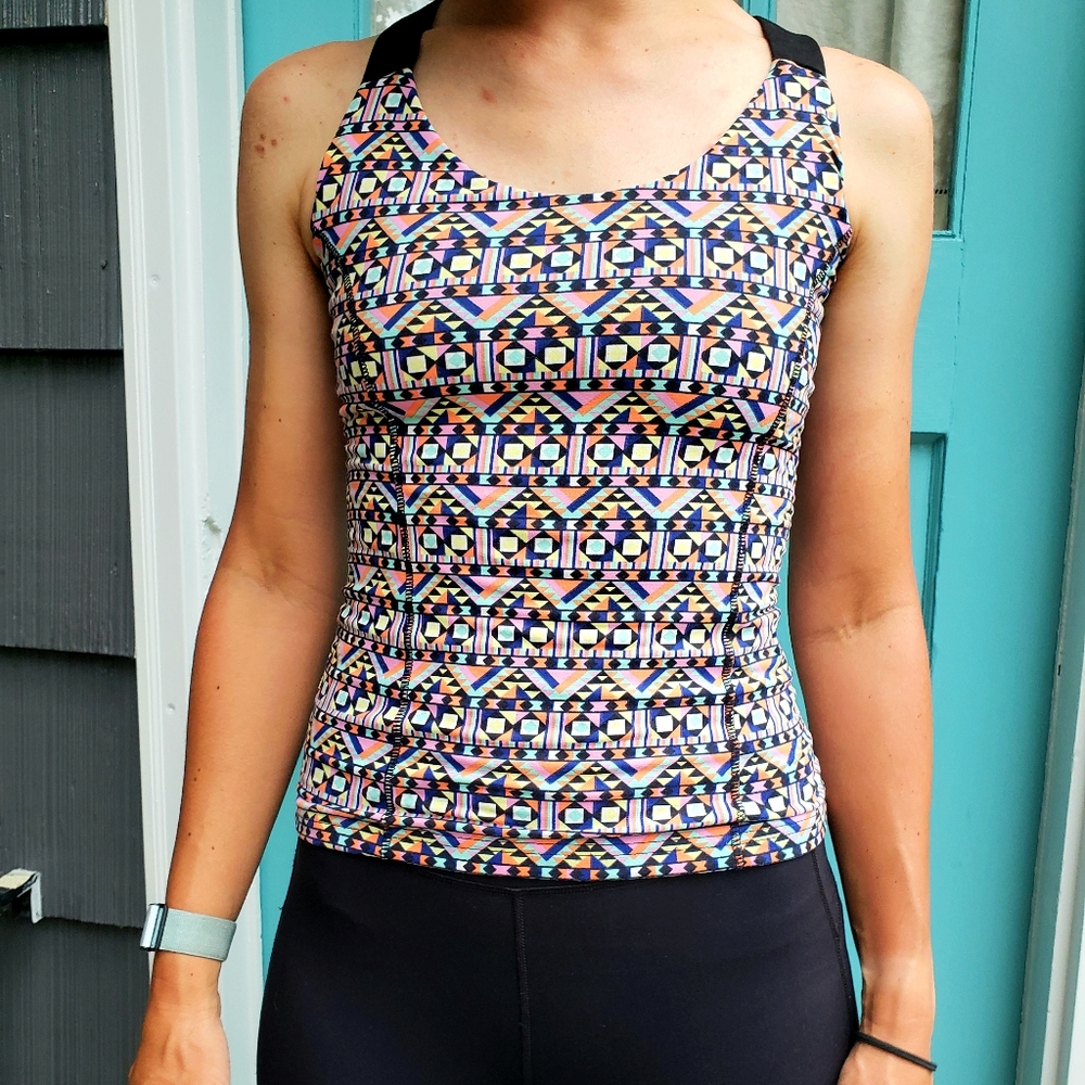 Threads 4 thought tank, small